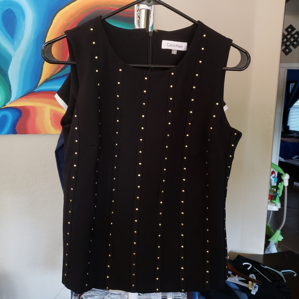 Calvin Klein Heatfix Shell w/Gold Beads Down Front